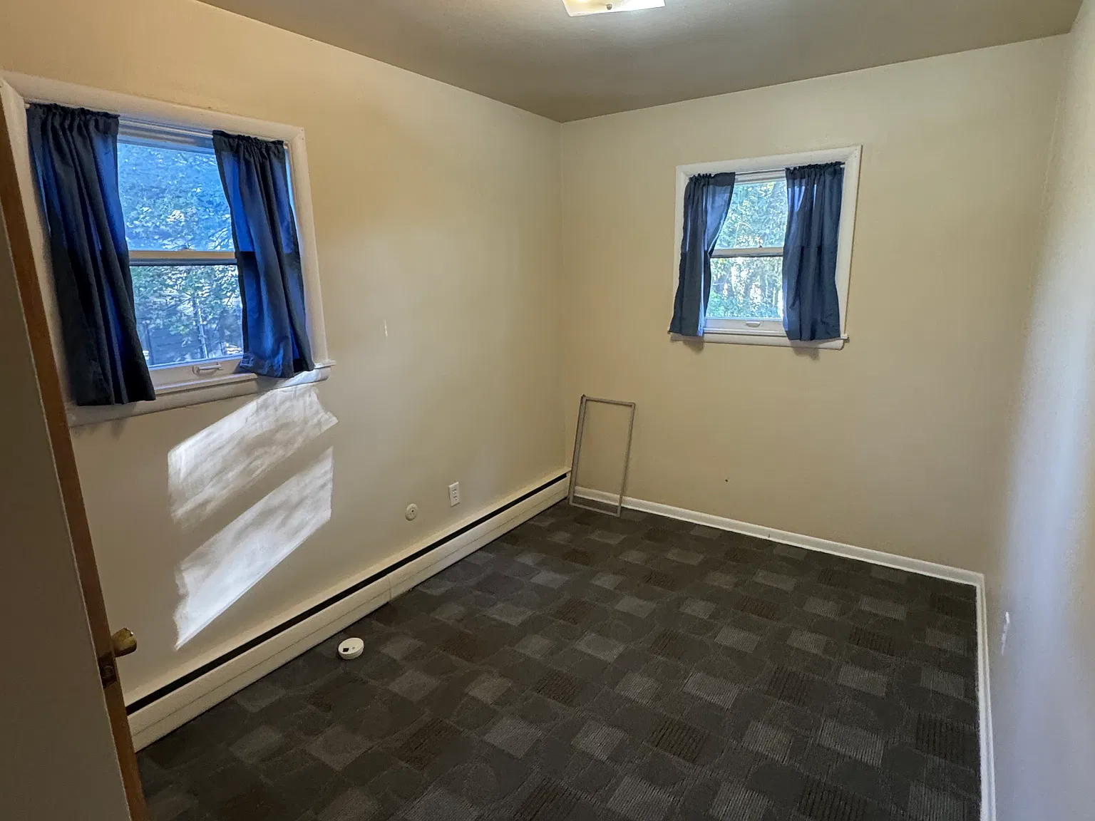 2 bed, 600 sqft, $1,100 — Photo 3