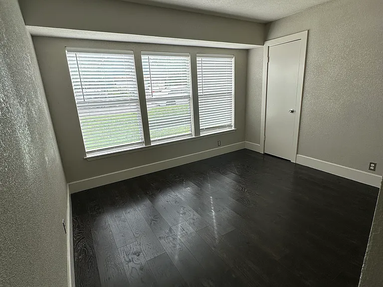 3342 Coral Grove Dr — Photo 14