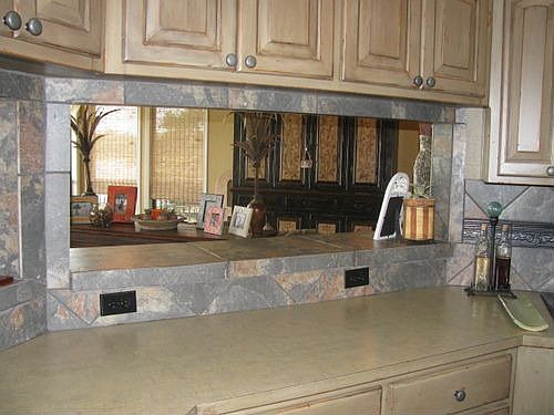 3rd image of 409 Meadowlakes Dr