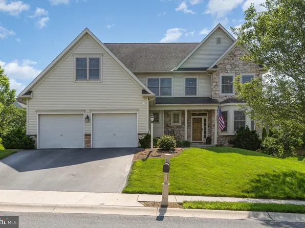 317 Cobblers Ct, Lititz, PA 17543