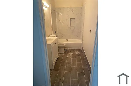 2505 Hancock St #209 Photo 1