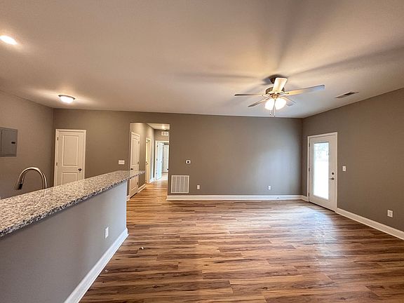 4th image of 1116 Brockley Way #213