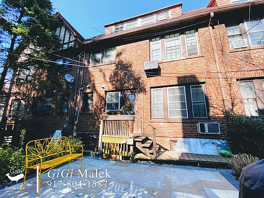 Rented by Daniel Gale Sotheby's International Realty | media 17