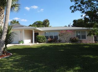 109 Sunset Dr, Nokomis, FL 34275