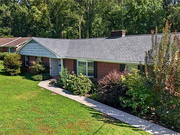 2nd image of 4330 Witherow Rd