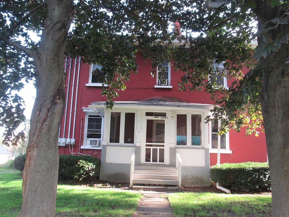 1st image of 19 Locust St