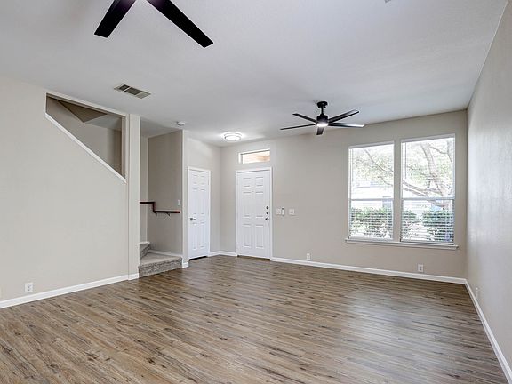5th image of 10724 Astor Dr #1