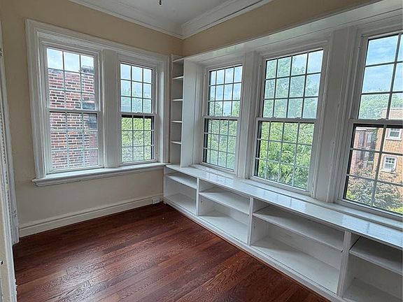 4th image of 6314 S Rosebury Ave APT 3W
