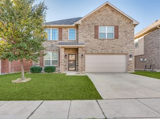 2216 Loreto Dr, Fort Worth, TX 76177