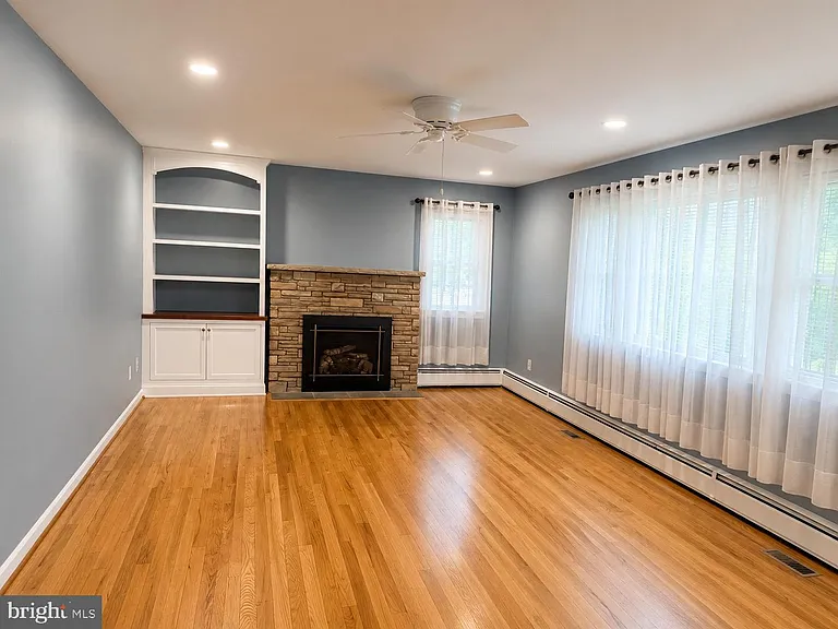 101 Park Dr — Photo 5