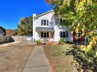 103 Creek Dr, Easley, SC 29642