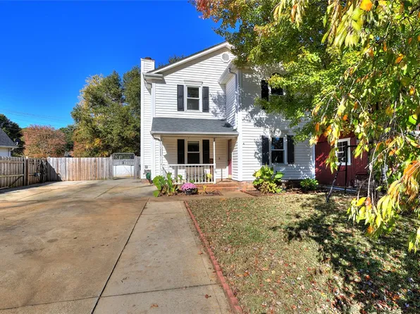 103 Creek Dr, Easley, SC 29642