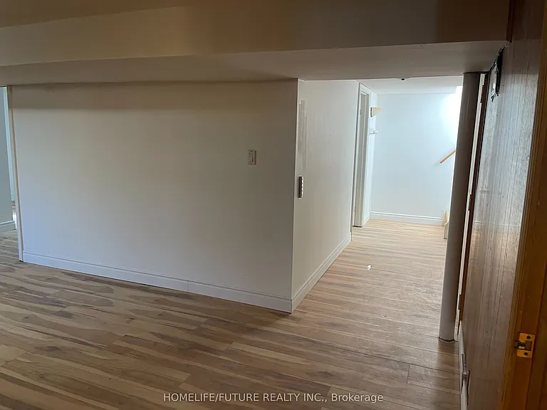 28 Raylawn Cres #BASEMENT — Photo 7