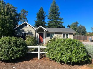 1938 Deerfield Ave, Redding, CA 96002