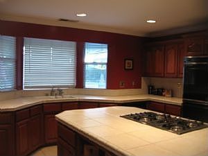 Kitchen, Large Island with Cooktop