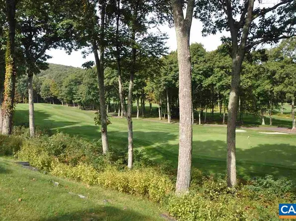 2061 Stone Rdg #2061, Roseland, VA 22967