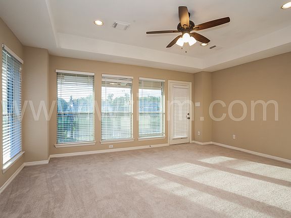 3rd image of 9419 Oakland Lake Way