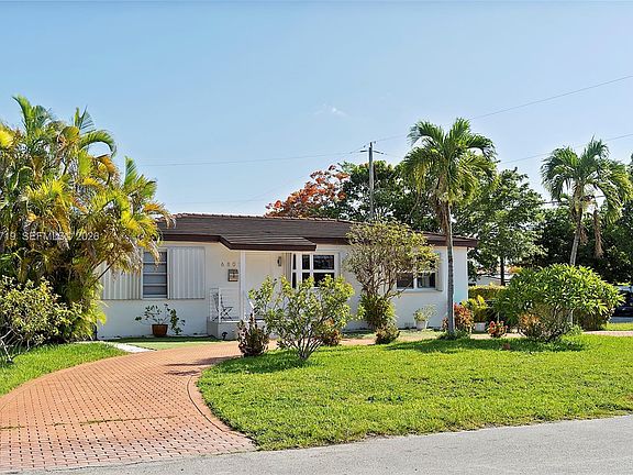 4th image of 6801 SW 27th St
