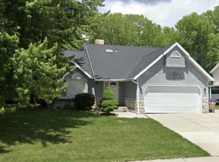 779 E Meadow Wood Dr, Draper, UT 84020