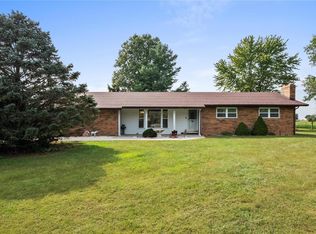535 Walnut Rd, Saint Jacob, IL 62281