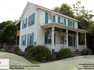 48 E 3rd St, Red Hill, PA 18076