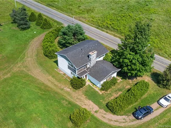 800 Saint Charles N, Saint Charles, NB E4W 4T3