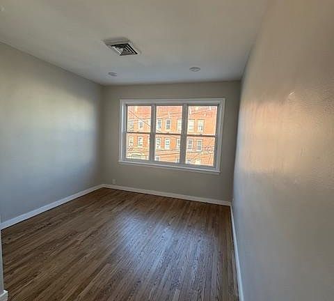 2nd image of 150 W 29th St Floor 2