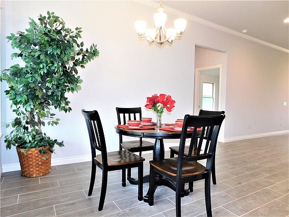 5th image of 4213 Angel Oak Dr