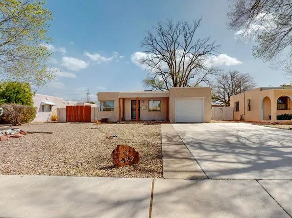 422 Espanola St NE, Albuquerque, NM 87108