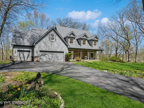 4N335 Ferson Creek Rd, Saint Charles, IL 60174