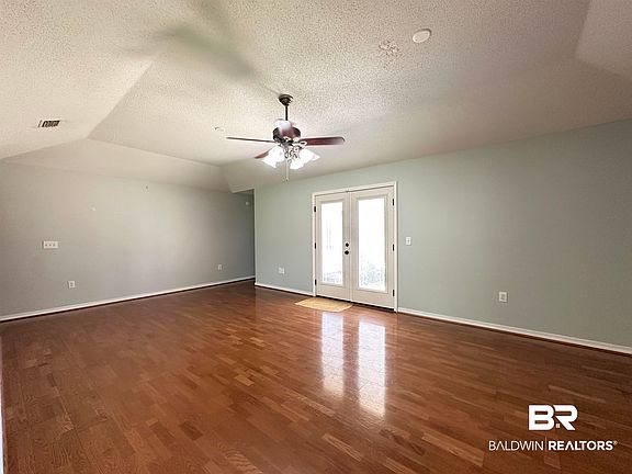 4th image of 27730 Autumn Woods Cir