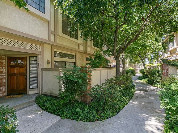 3rd image of 7100 Balboa Blvd Unit 605