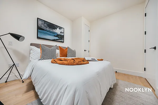 Rented by Nooklyn NYC LLC | media 11