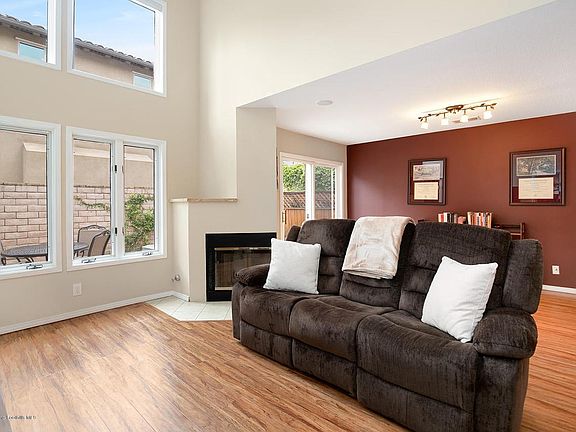 5th image of 1089 Rocton Dr
