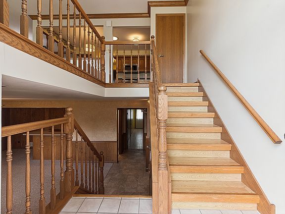 2nd image of 10638 Melissa Dr #104
