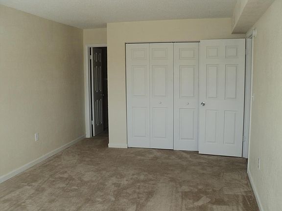 5th image of 5609 Napoleon Ct APT A