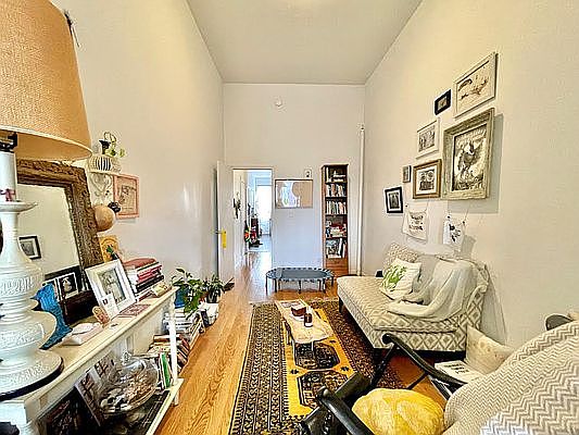 5th image of 1417 De Kalb Ave #3R