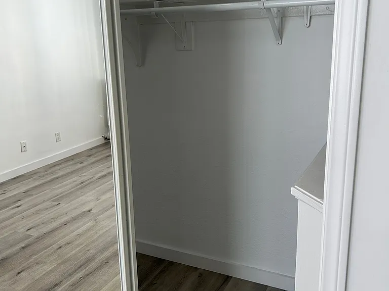 845 S Normandie Ave #20 — Photo 13
