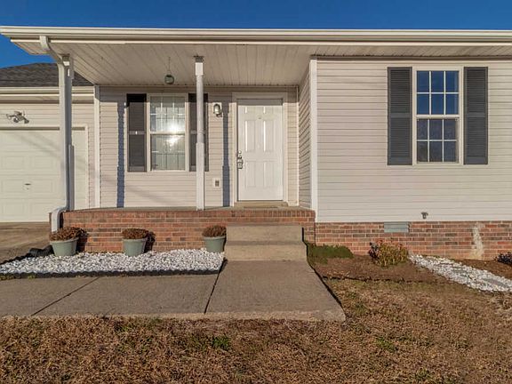 2nd image of 2646 Cummings Cir