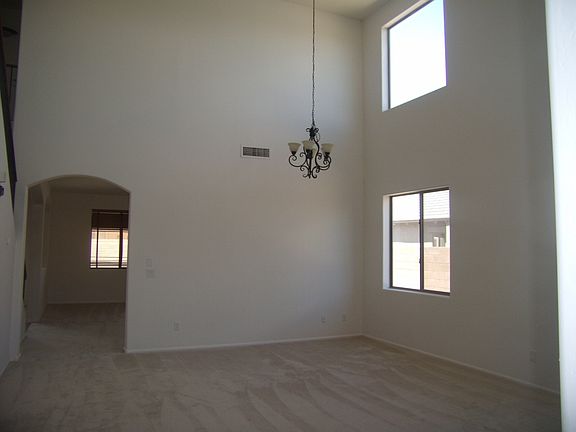 2nd image of 50 W CASTLE ROCK Drive