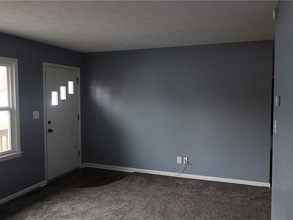 3rd image of 3416 W Kensington Dr