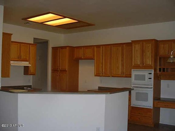 4th image of 2674 E Stottler Dr