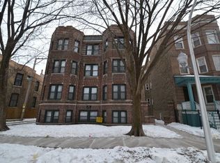 3843 N Greenview Ave #E04P, Chicago, IL 60613