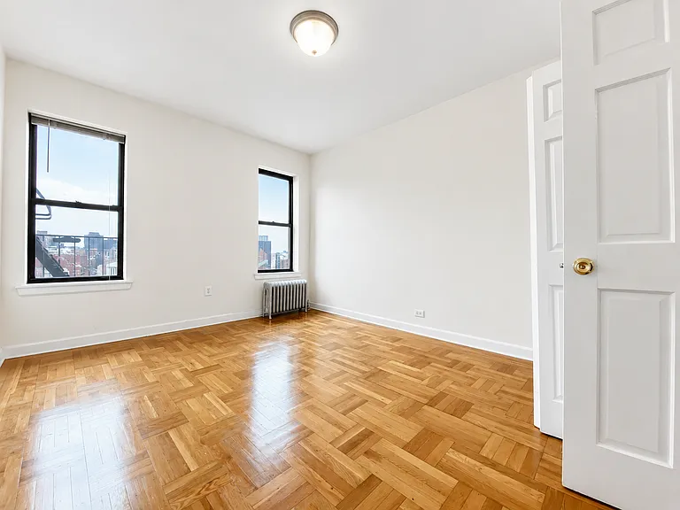 590 Fort Washington Ave #3A — Photo 3