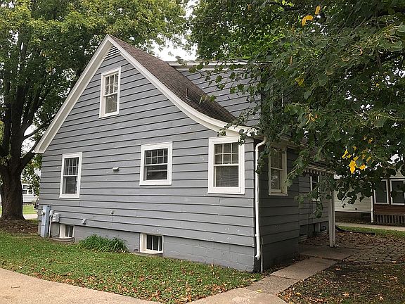 2nd image of 432 E Pearl St