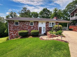 117 Wildwood Dr, Elkview, WV 25071