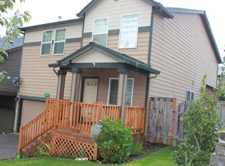 38827 Haskins St, Sandy, OR 97055