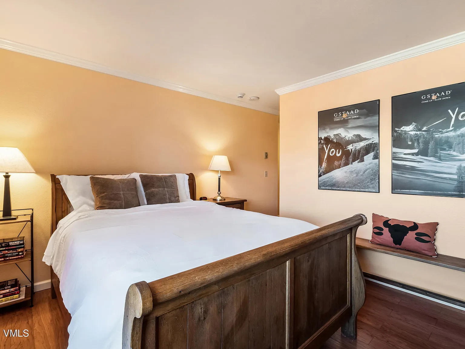 3 bed, 3.0 bath, 1594 sqft, $9,175 — Photo 4