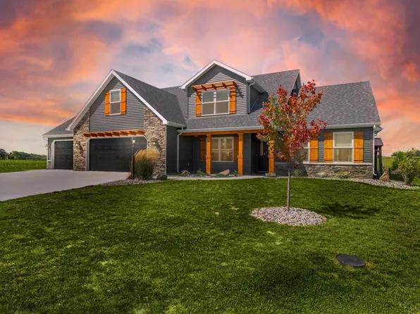 3107 E Butler Ct, Columbia City, IN 46725