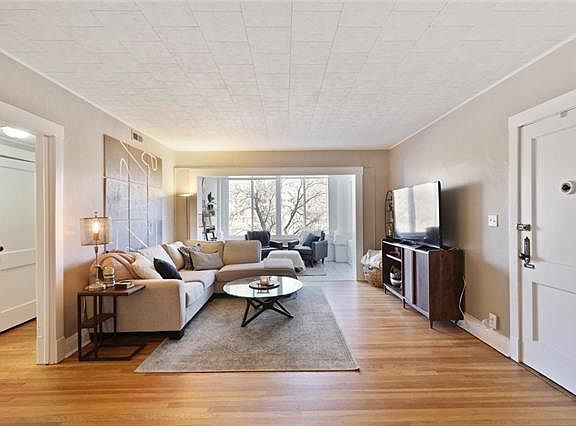 2nd image of 4506 Mill St Unit 2N